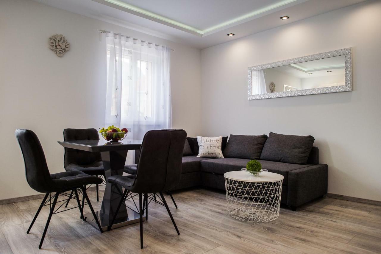 Solin Apartments Praetorium Buitenkant foto
