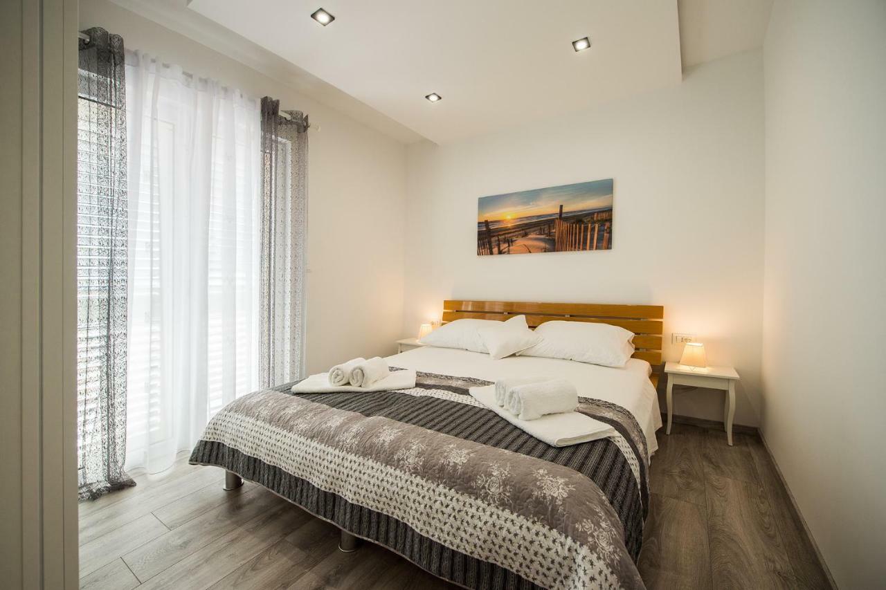 Solin Apartments Praetorium Buitenkant foto