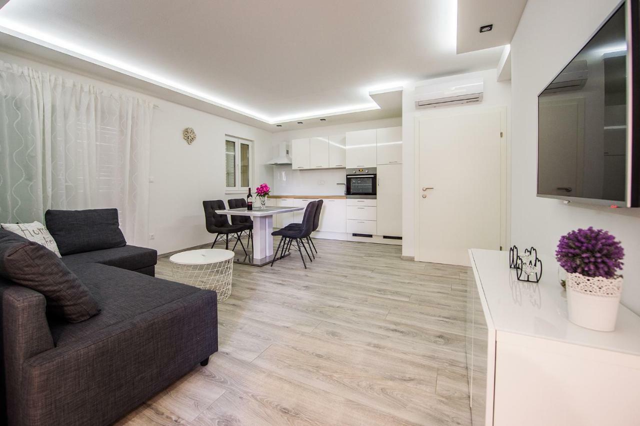 Solin Apartments Praetorium Buitenkant foto